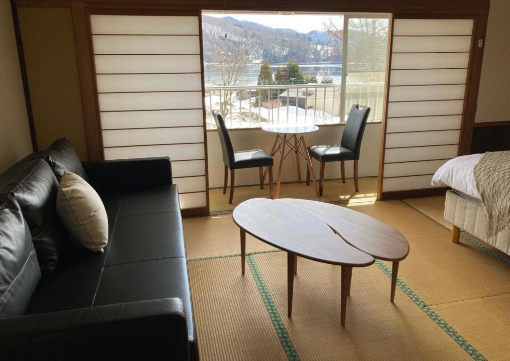 Elan Hotel Lake Nojiri 信濃町 エクステリア 写真
