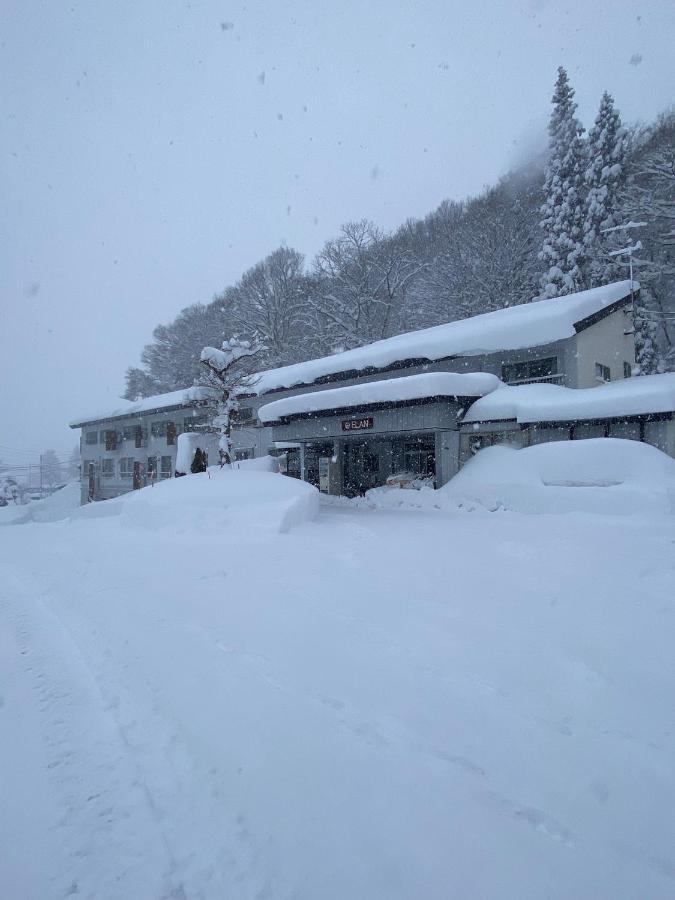 Elan Hotel Lake Nojiri 信濃町 エクステリア 写真